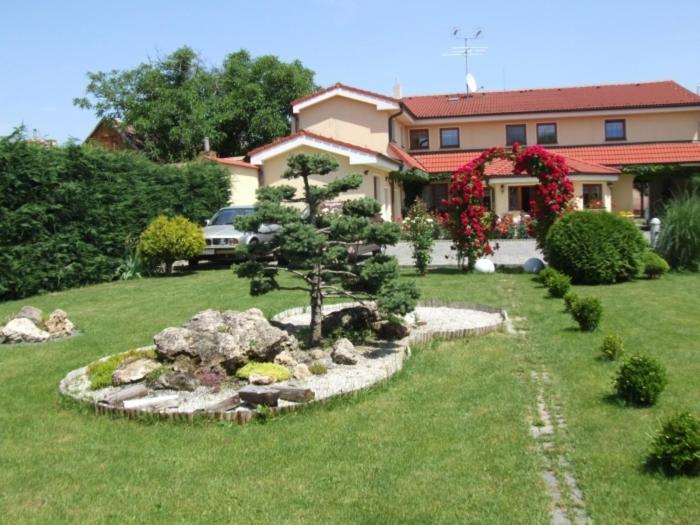 Penzion 77 - Garni Pezinok Esterno foto