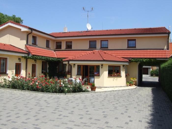 Penzion 77 - Garni Pezinok Esterno foto